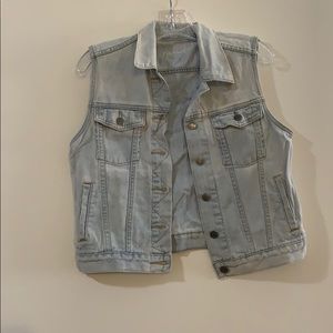 Gap jeans vest